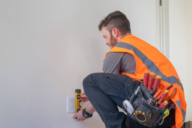 Best Electrical Contractors for Businesses  in Solon, OH
